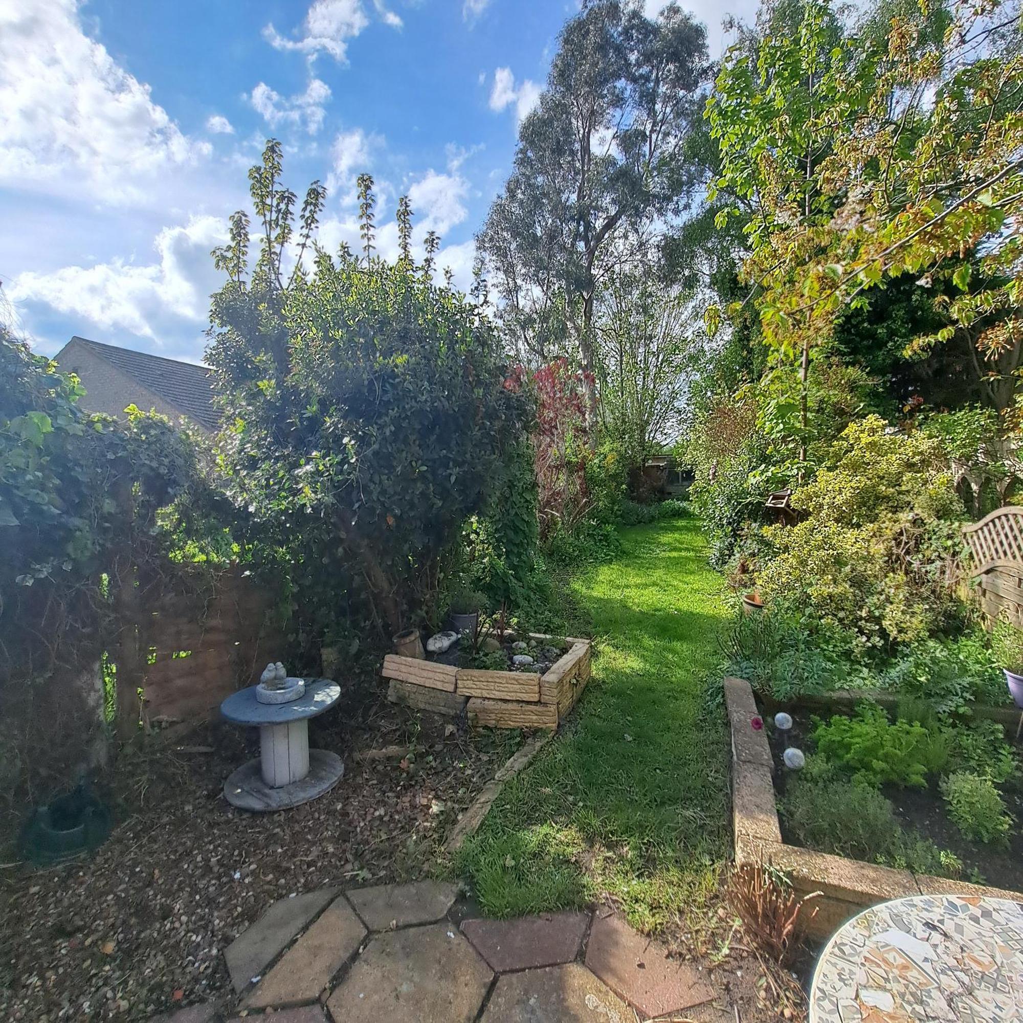 Generous 3 Bed In The Heart Of The Village ハンティンドン エクステリア 写真
